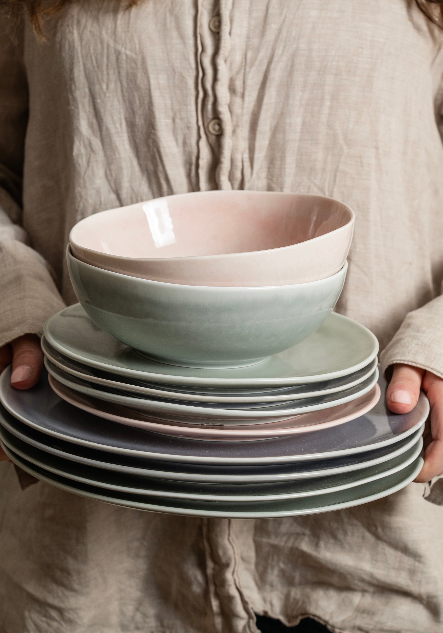 ELLIE TALLERKEN 26,5 CM DUSTY BLUE