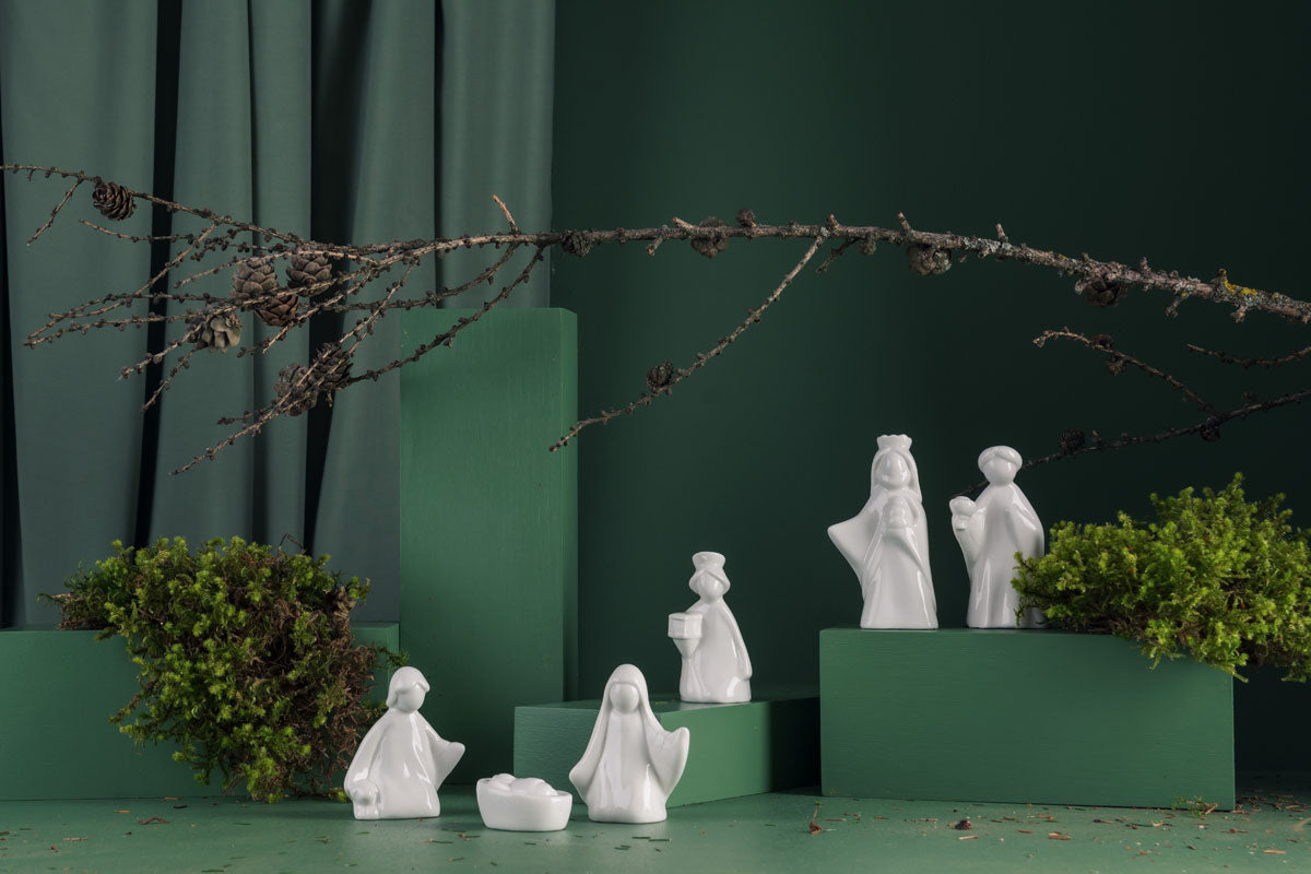 JULEKRYBBE PORSELEN 6 DELER