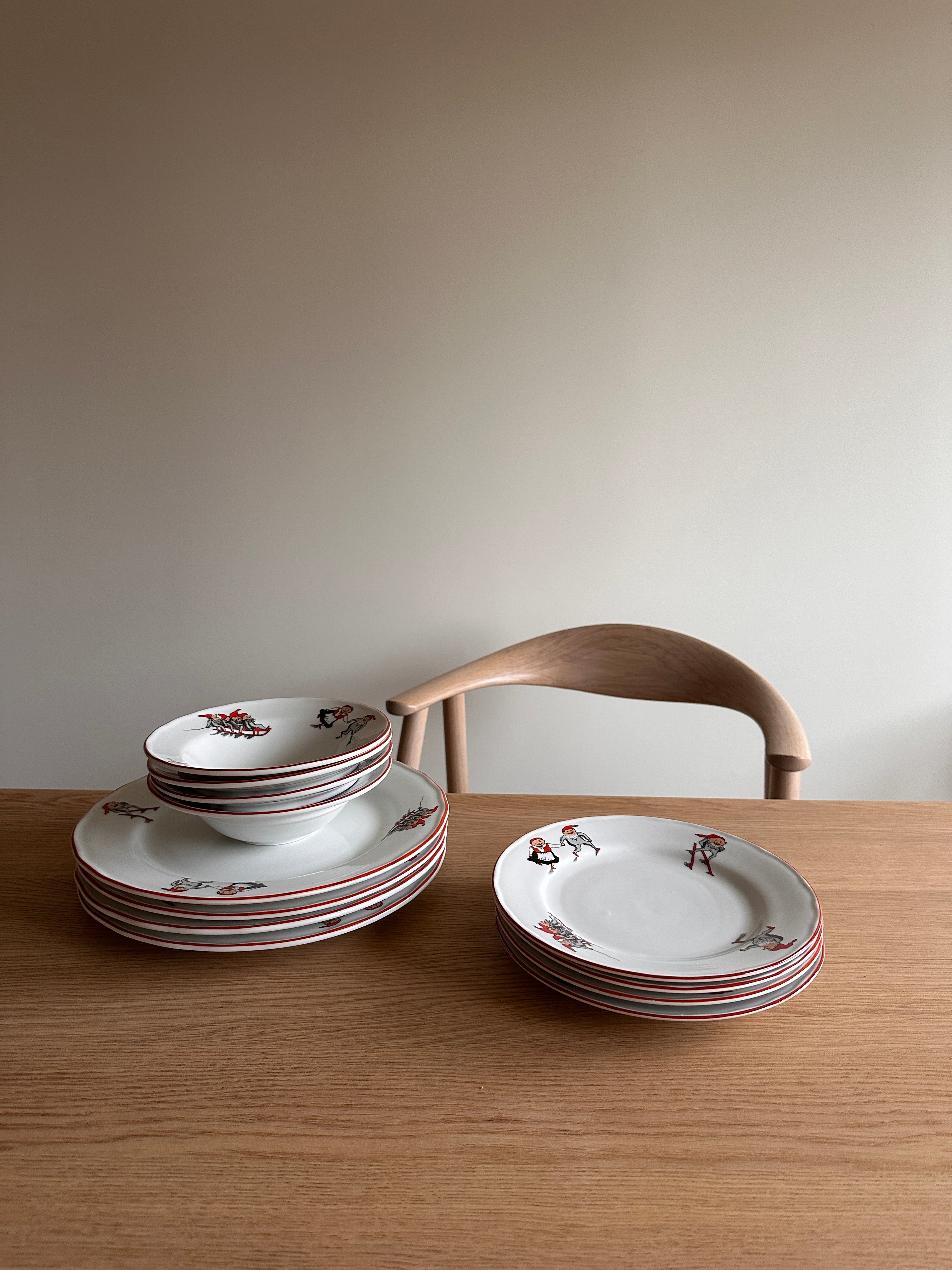 NISSE MIDDAGSPAKKE 12 PAKK