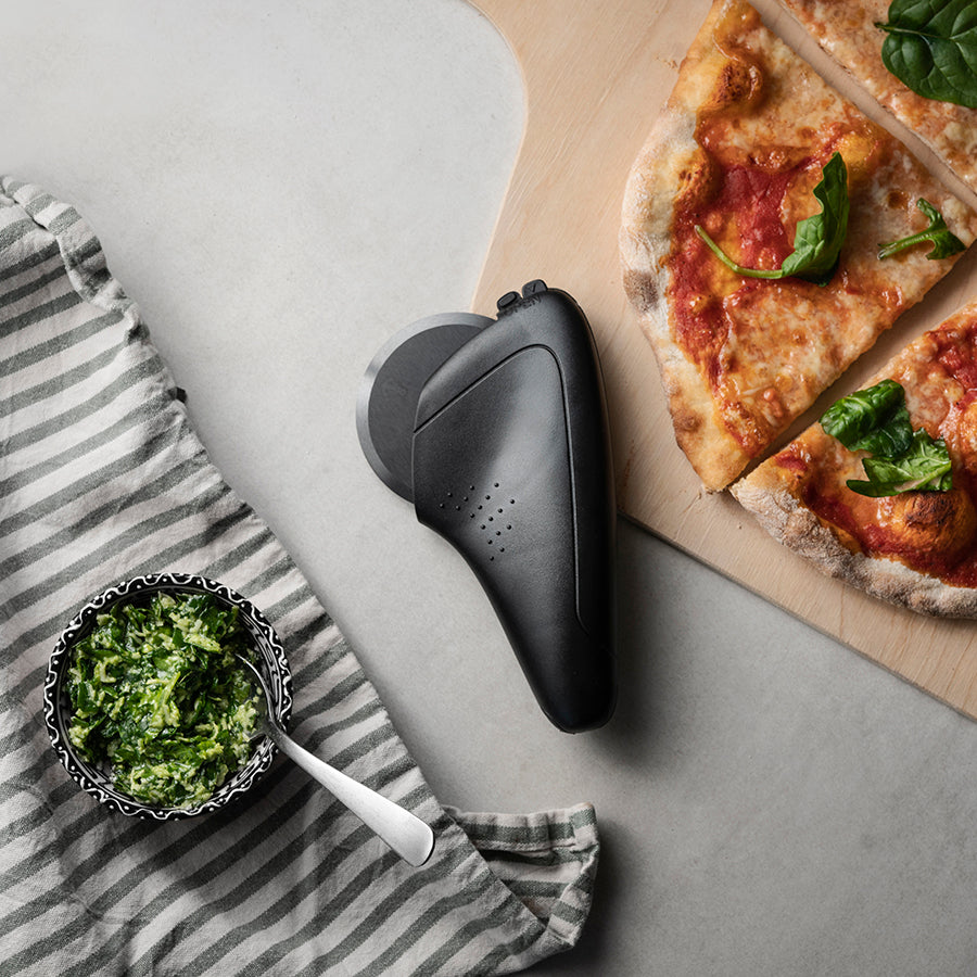 PIZZAHJUL SORT KNIVBLAD