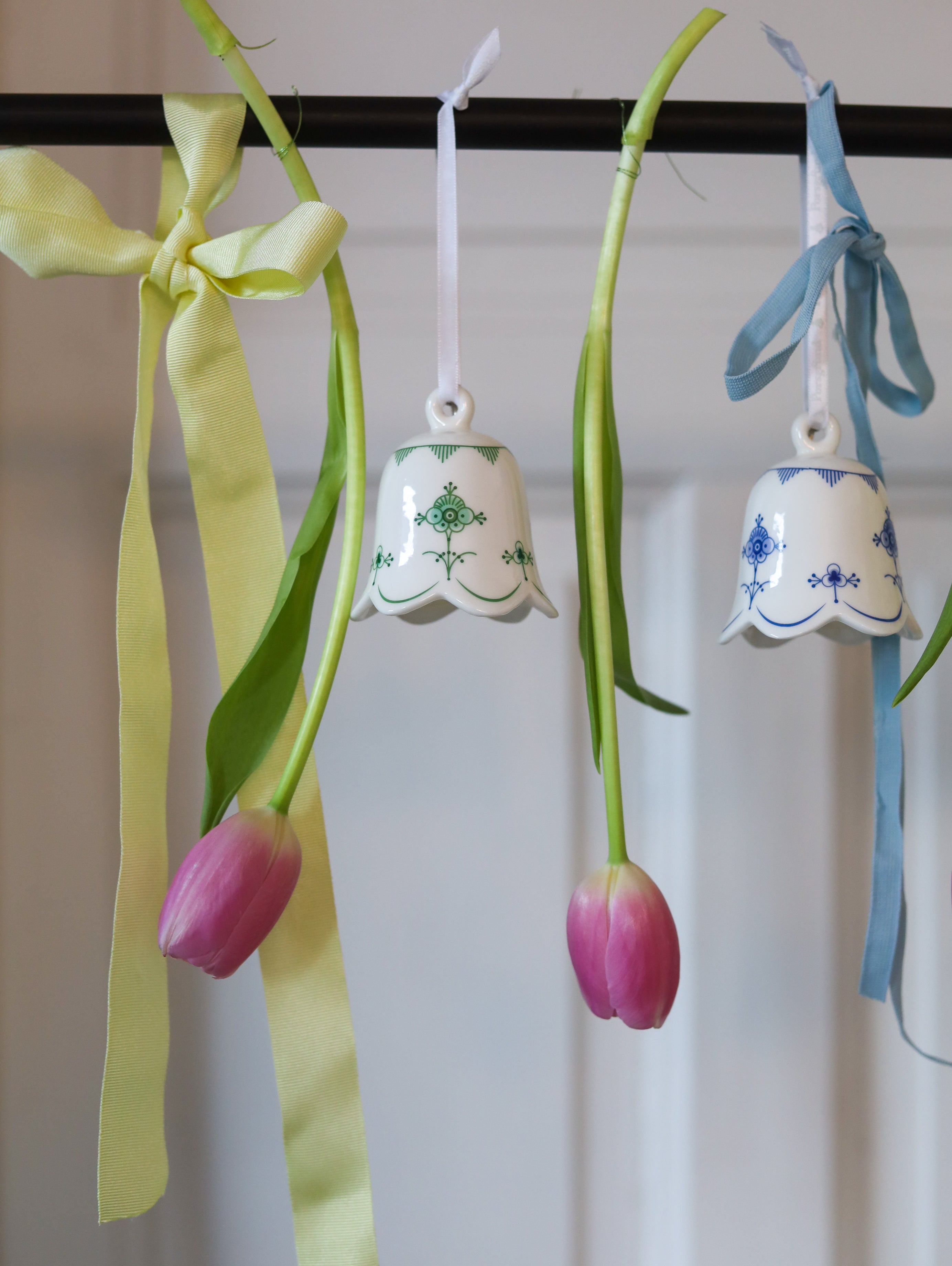 STRÅMØNSTERBJELLE GRØNN 7 CM